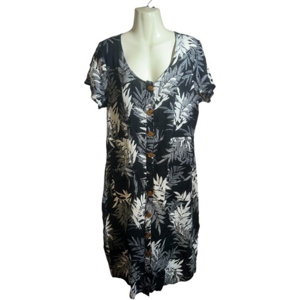 Charlie Paige Womens Floral Dress Short Sleeve Crepe Knee Length Size Large
